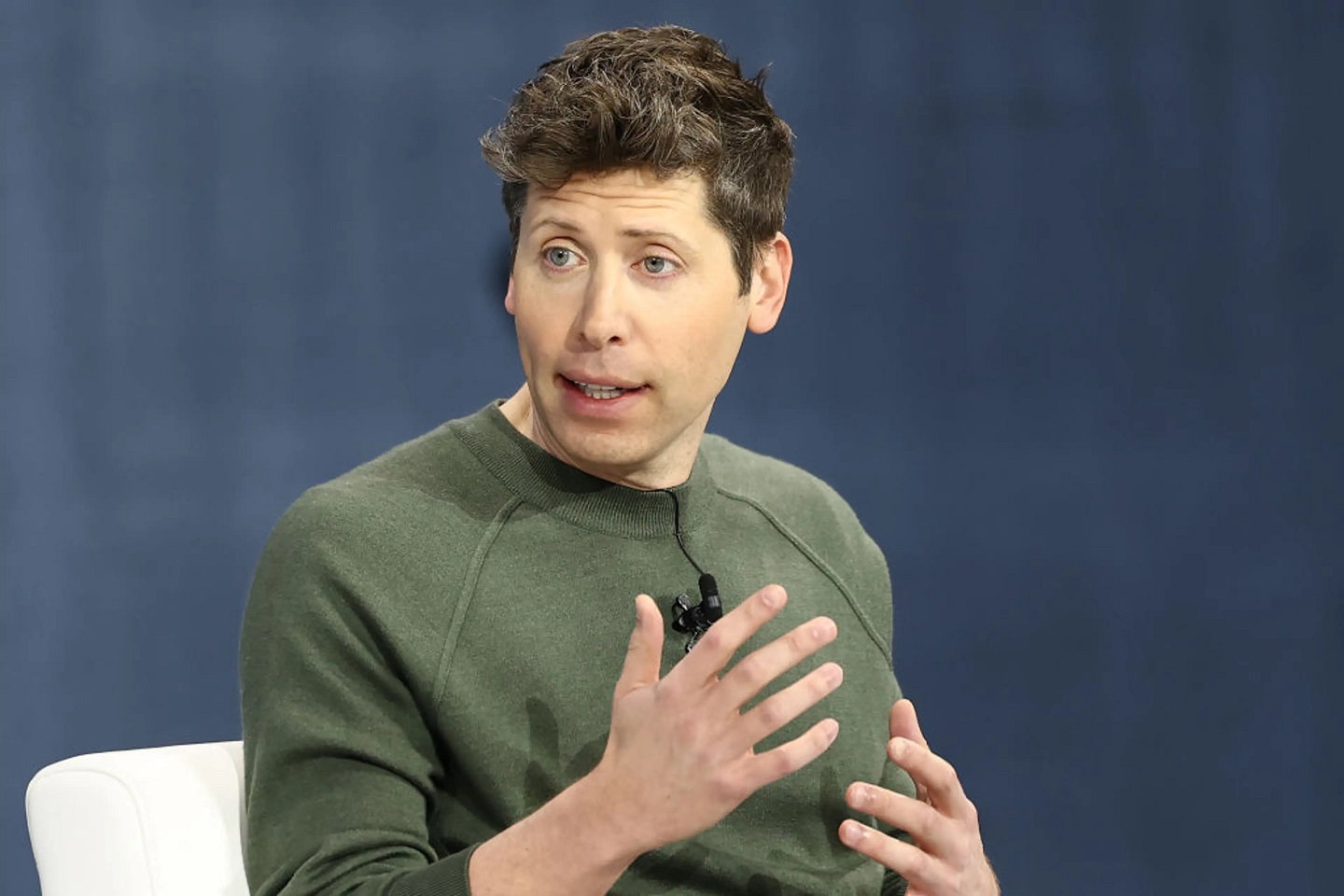 Sam Altman: AI Won't Cause a 'Jobs Apocalypse'